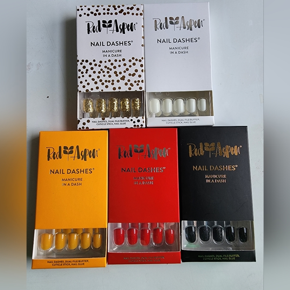 Red Aspen Press-On Nail Bundle